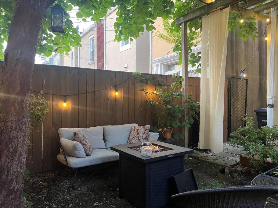 3-Bedroom House With Cute Patio Explore Dc On Foot Washington Esterno foto